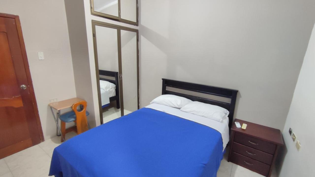 Hostal Matro Machala Bagian luar foto