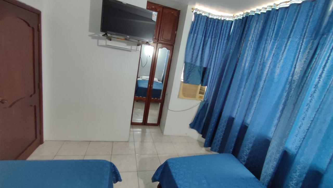 Hostal Matro Machala Bagian luar foto